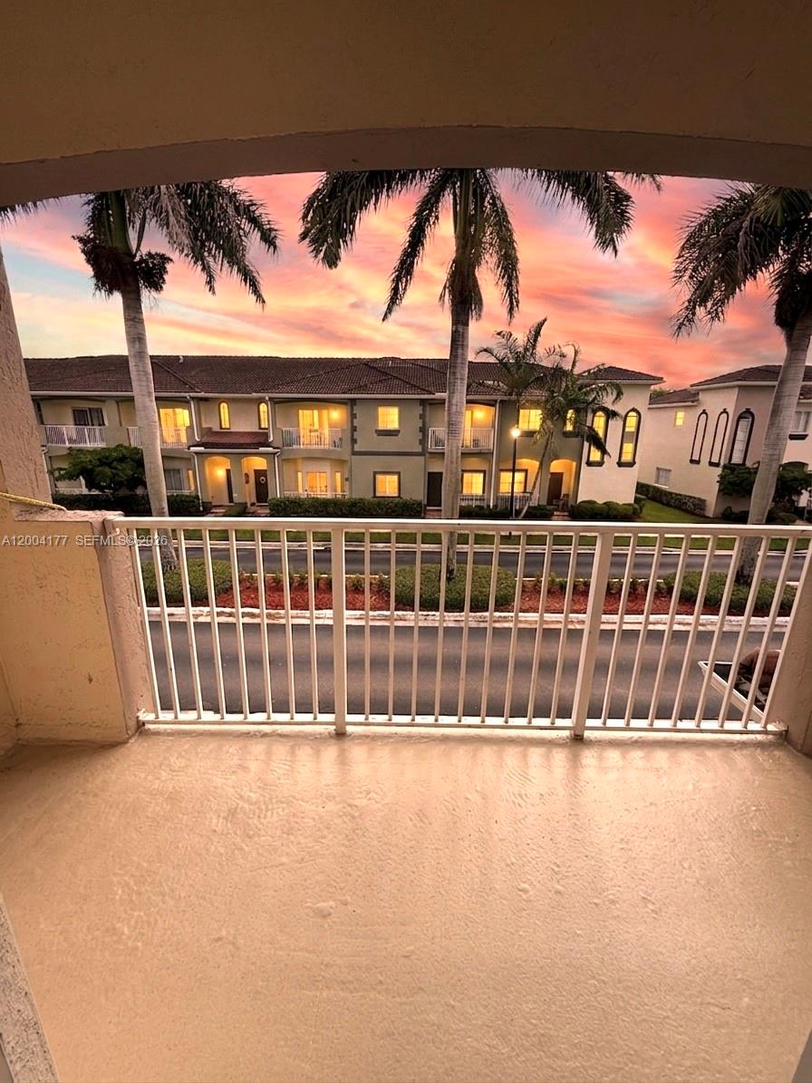 TOWNGATE NORTH - Residential