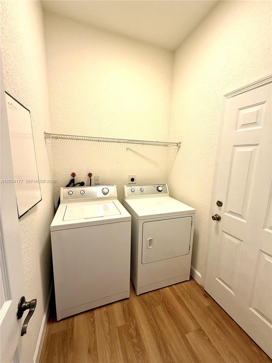 TOWNGATE NORTH - Residential