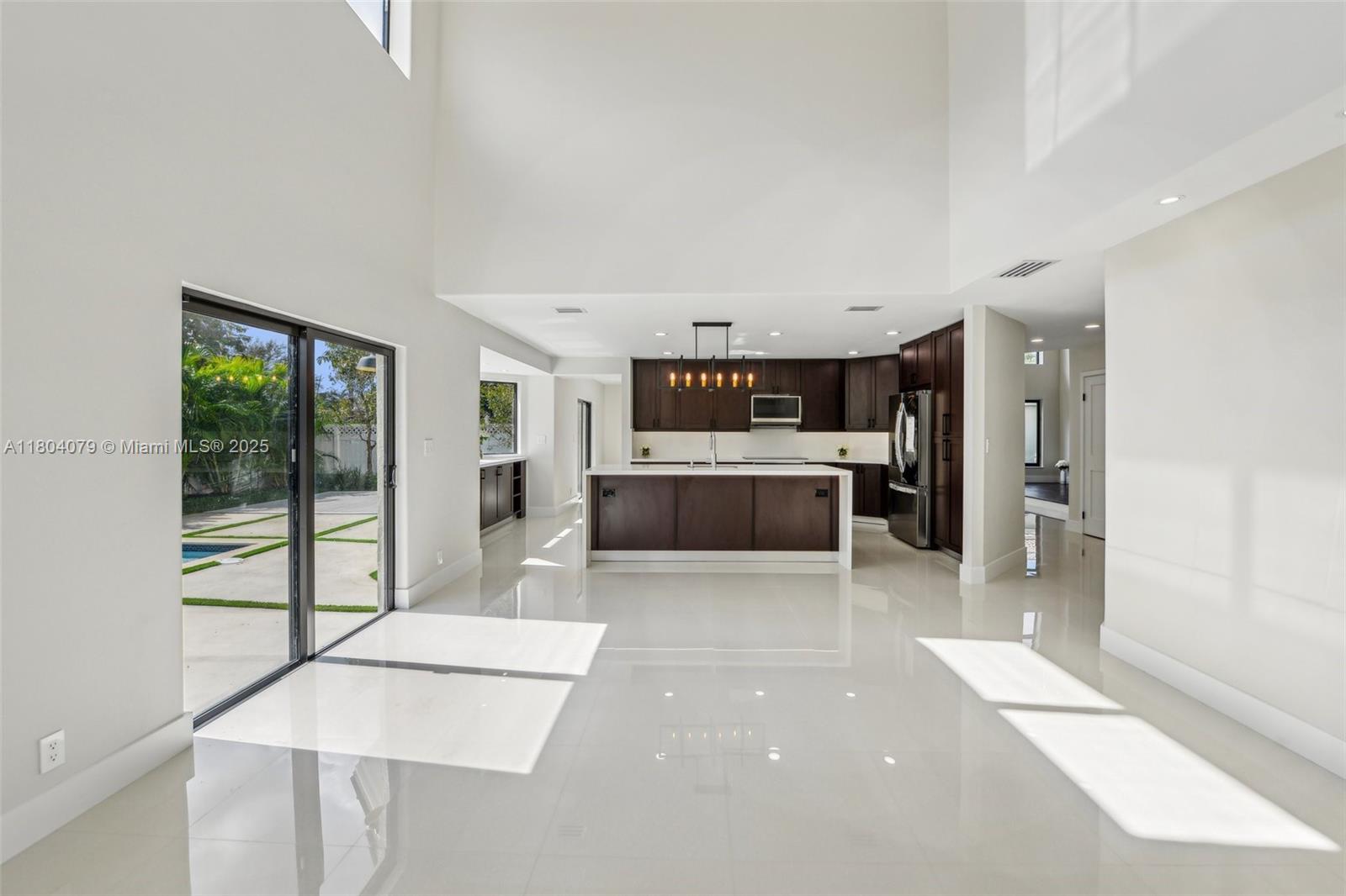 PRESERVE AT CHAPEL TRAIL - Residential Lease