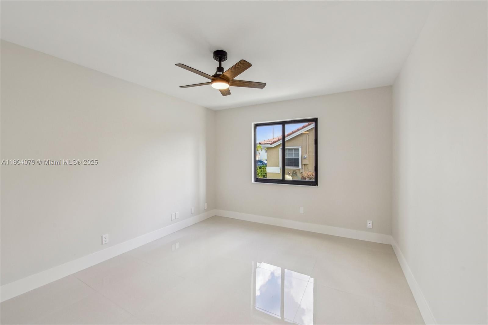 PRESERVE AT CHAPEL TRAIL - Residential Lease
