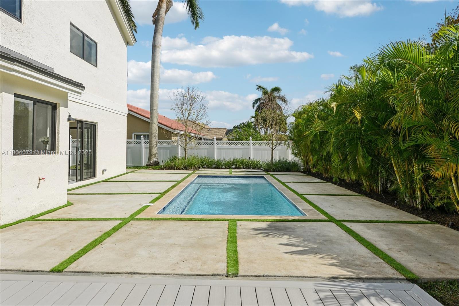 PRESERVE AT CHAPEL TRAIL - Residential Lease