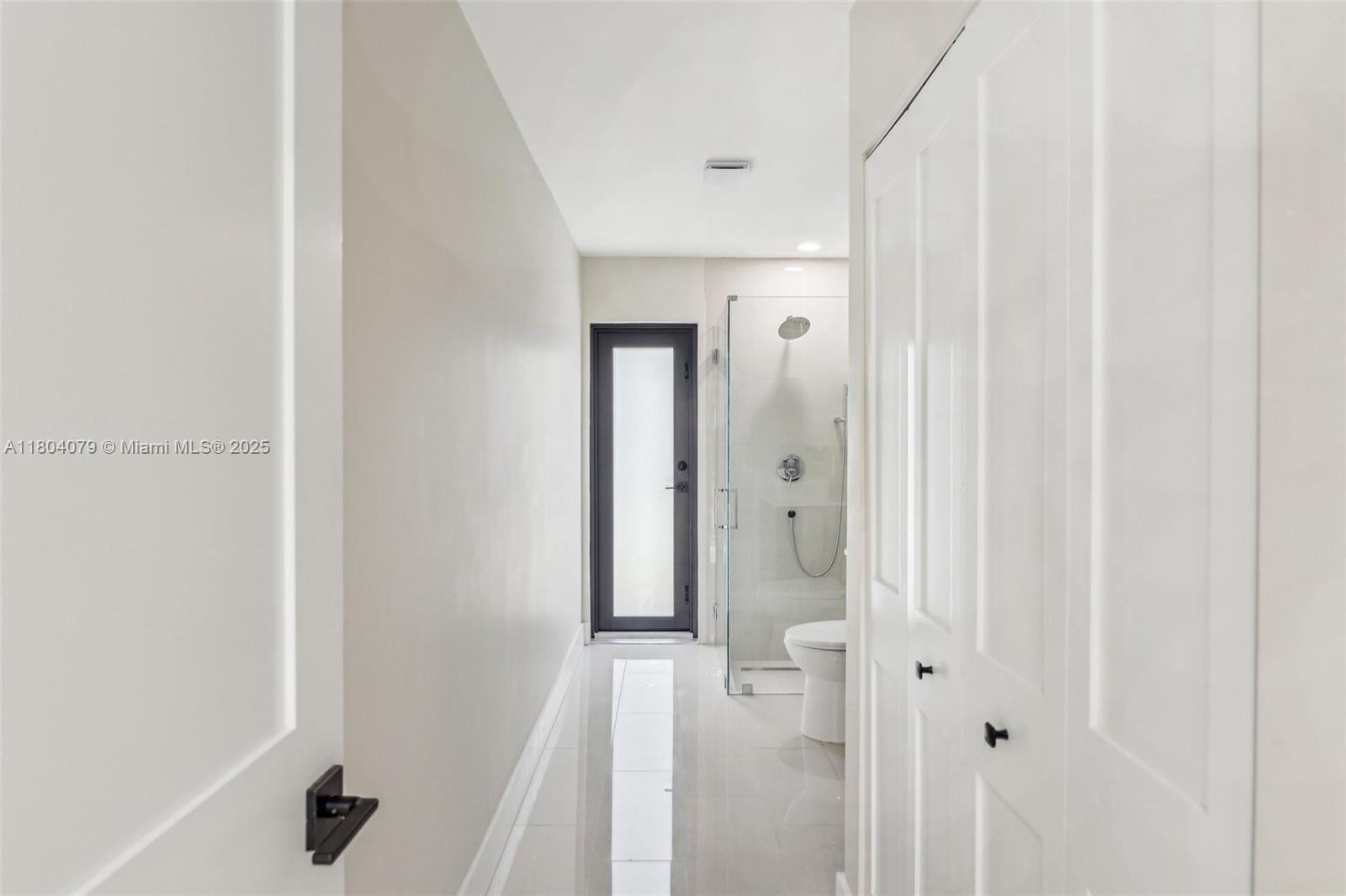 PRESERVE AT CHAPEL TRAIL - Residential Lease