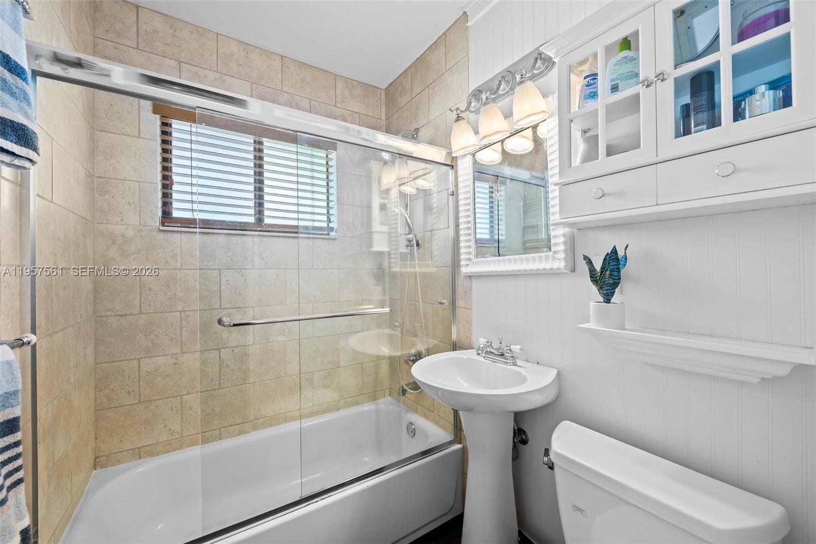 SANTA BARBARA ESTATES - Residential