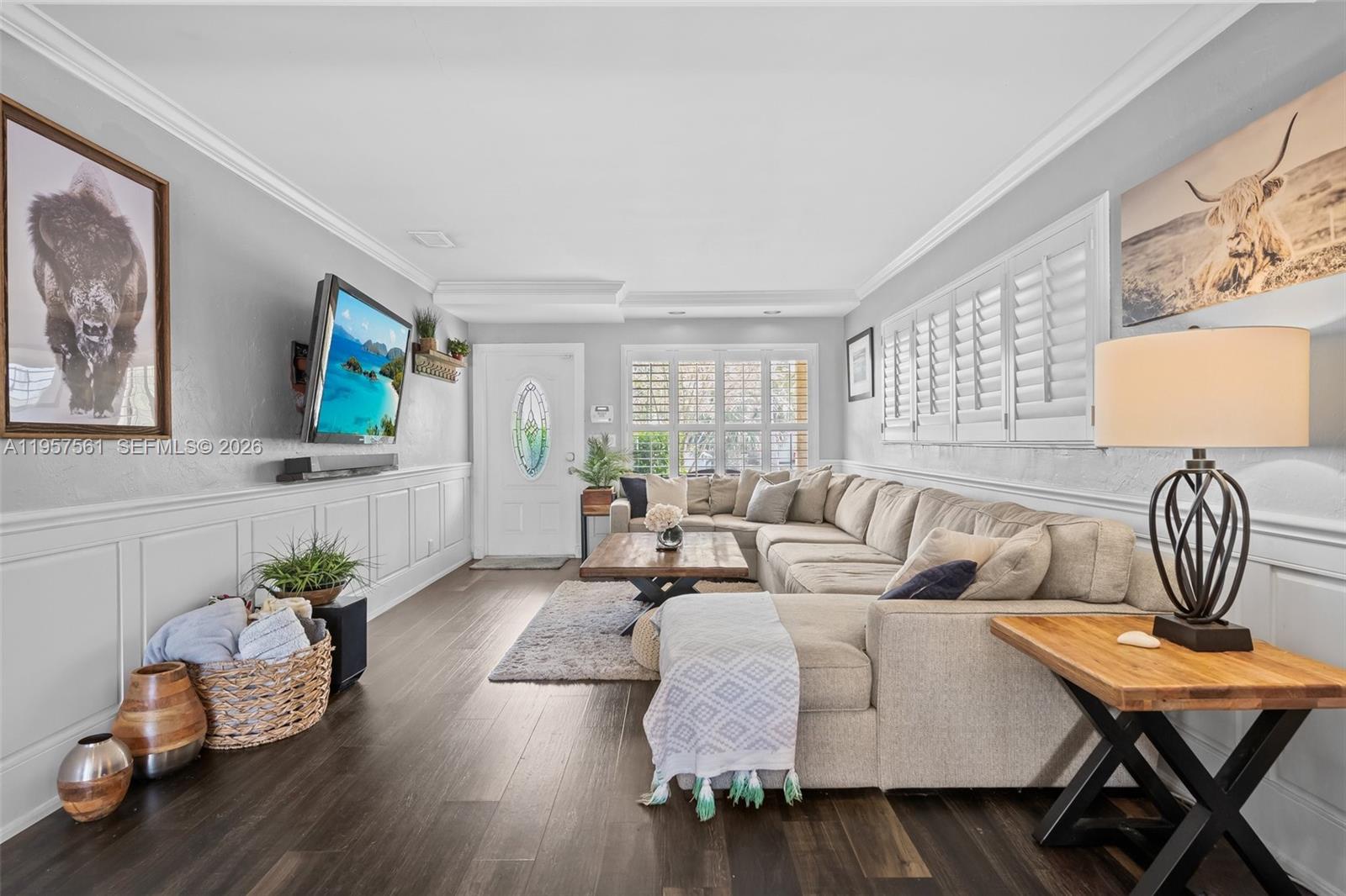 SANTA BARBARA ESTATES - Residential