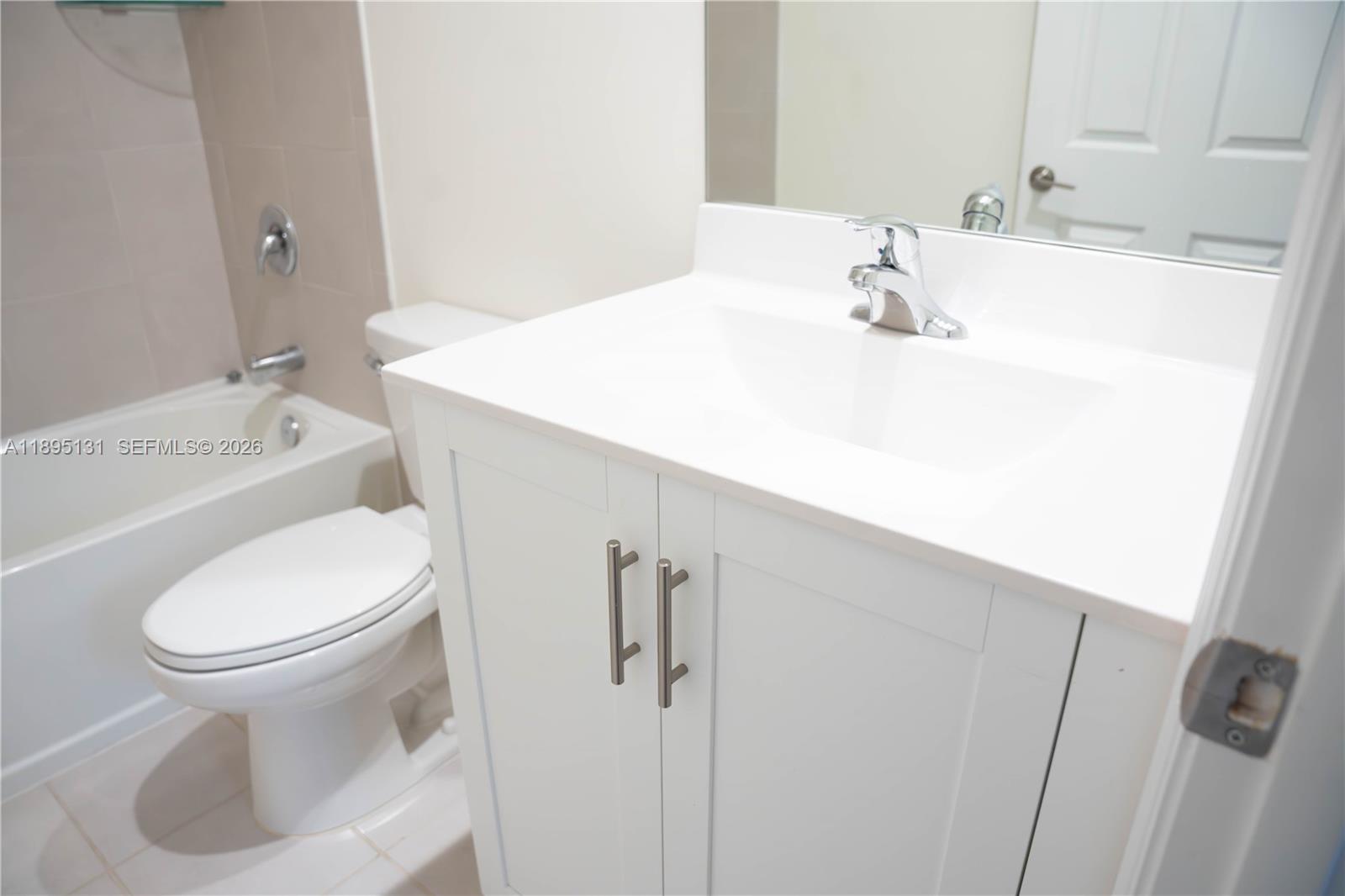 AQUABELLA NORTH REPLAT - Residential