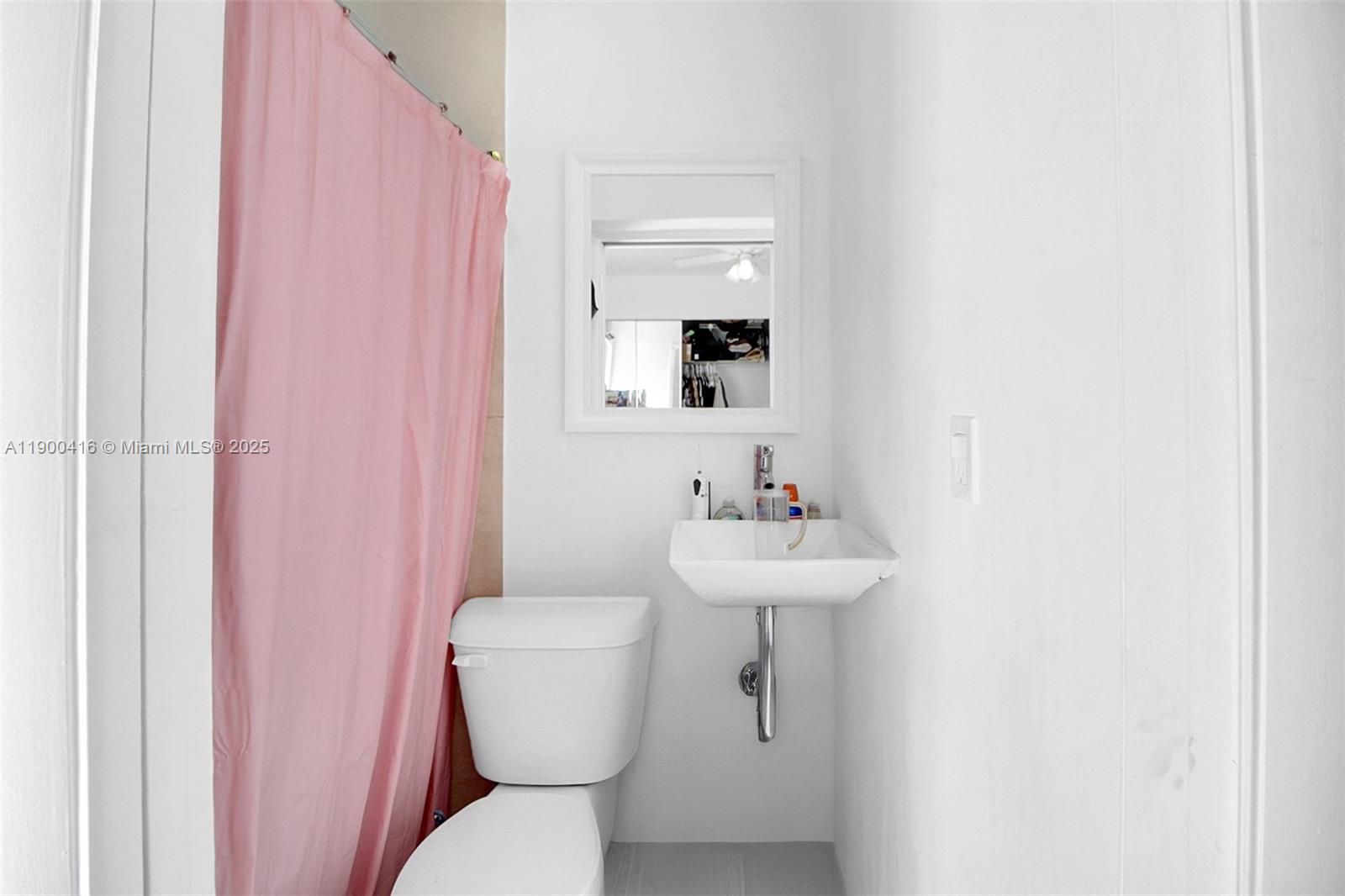 WEST MILLER HEIGHTS SEC 2 - Residential