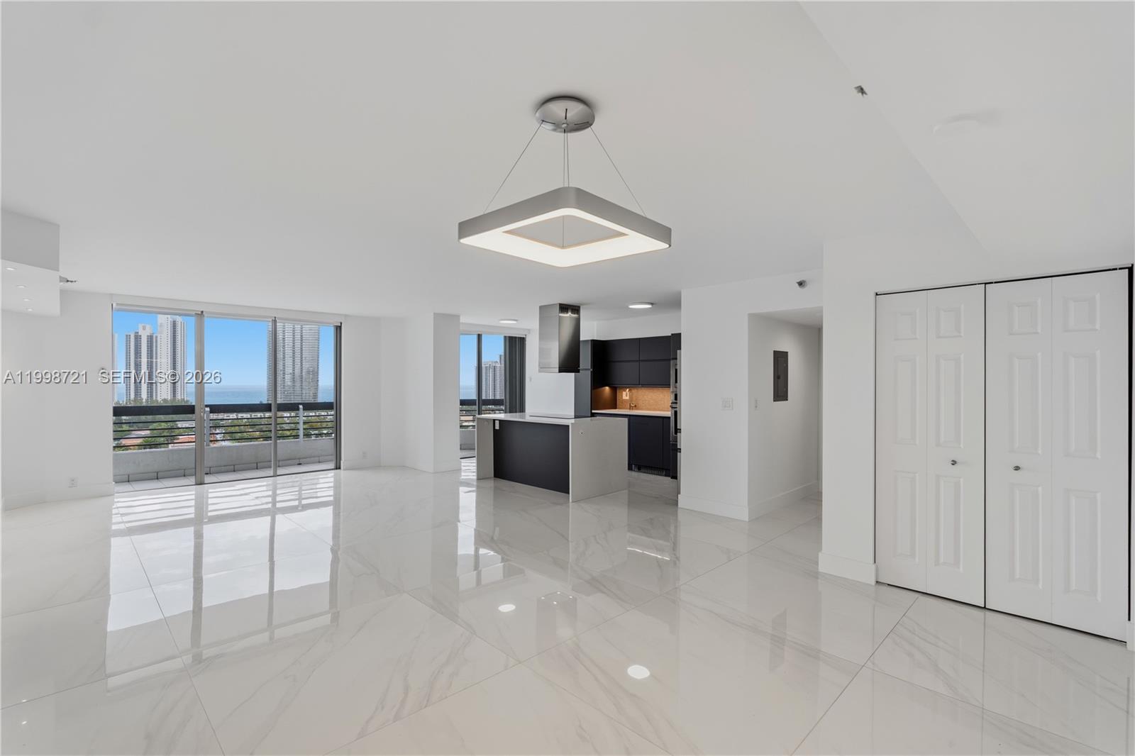 MYSTIC POINTE CONDO NO TH - Residential Lease