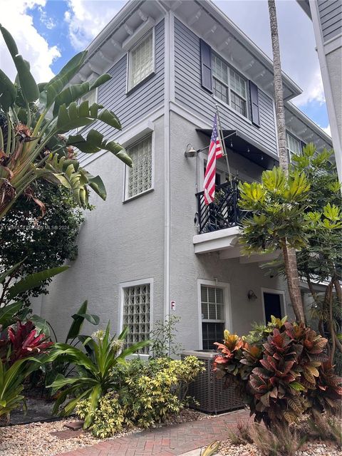 Townhouse in Fort Lauderdale FL 468 2nd Ave Ave.jpg
