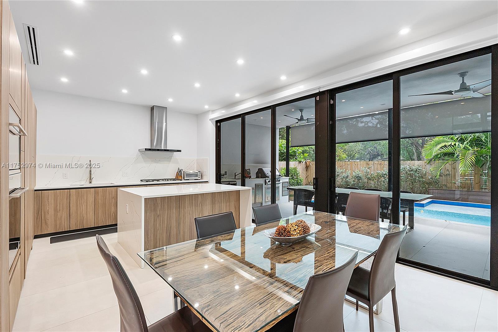 FROW HOMESTEAD - Residential