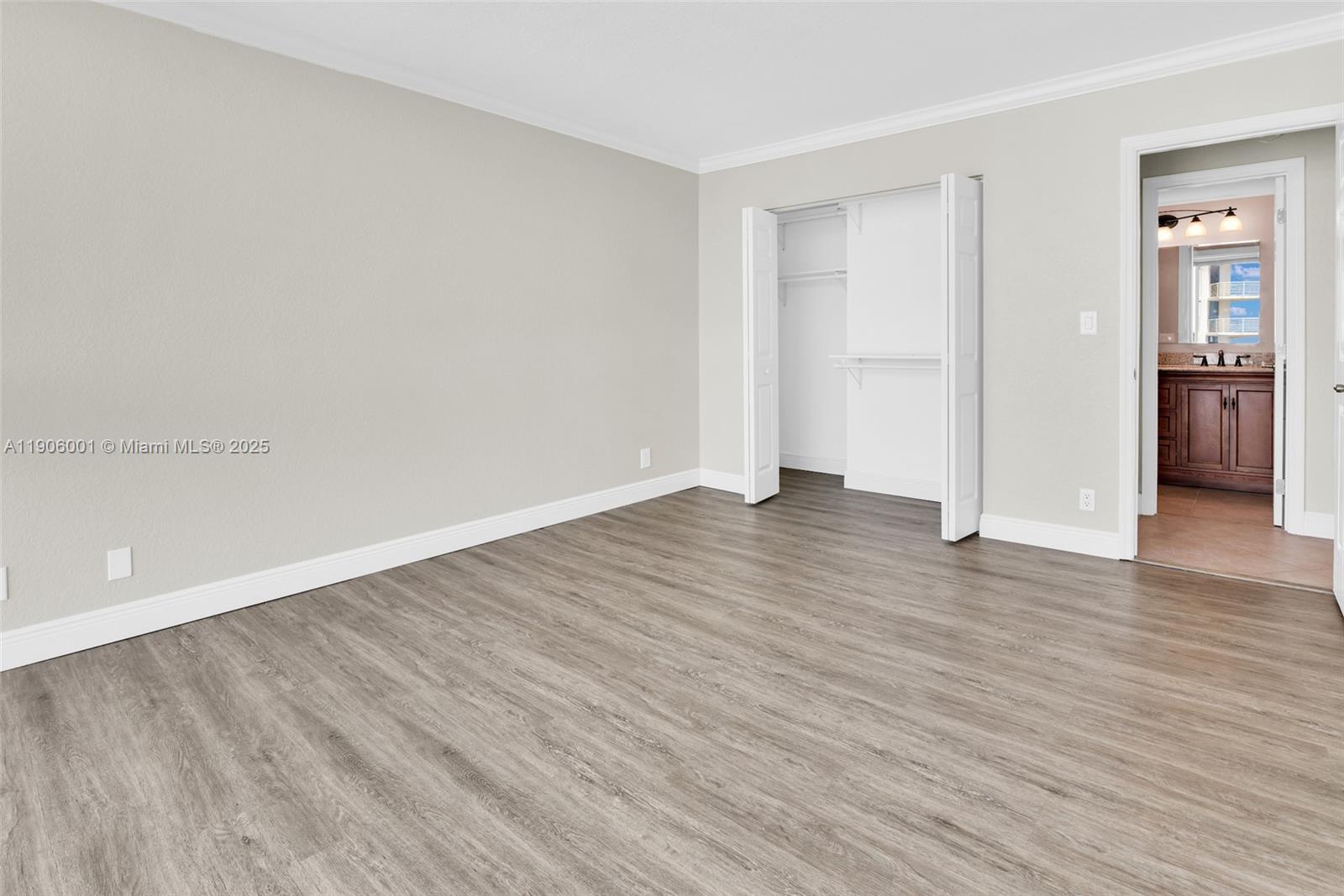 EMBASSY TOWER II INC COND - Residential Lease