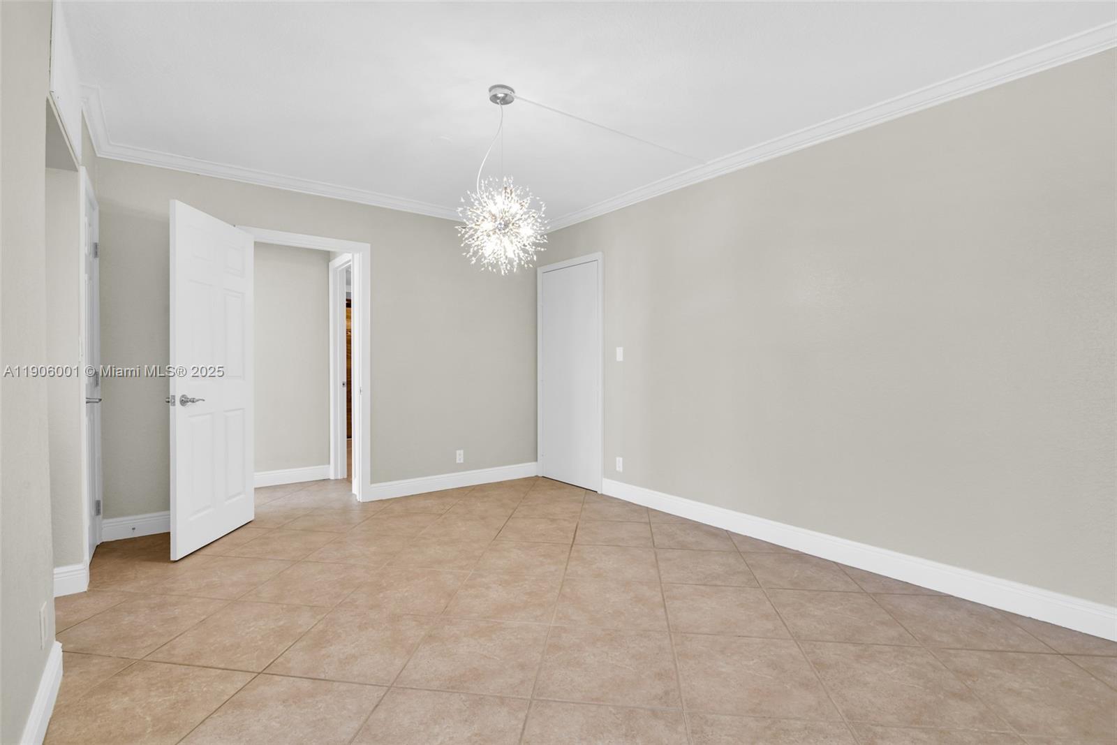 EMBASSY TOWER II INC COND - Residential Lease