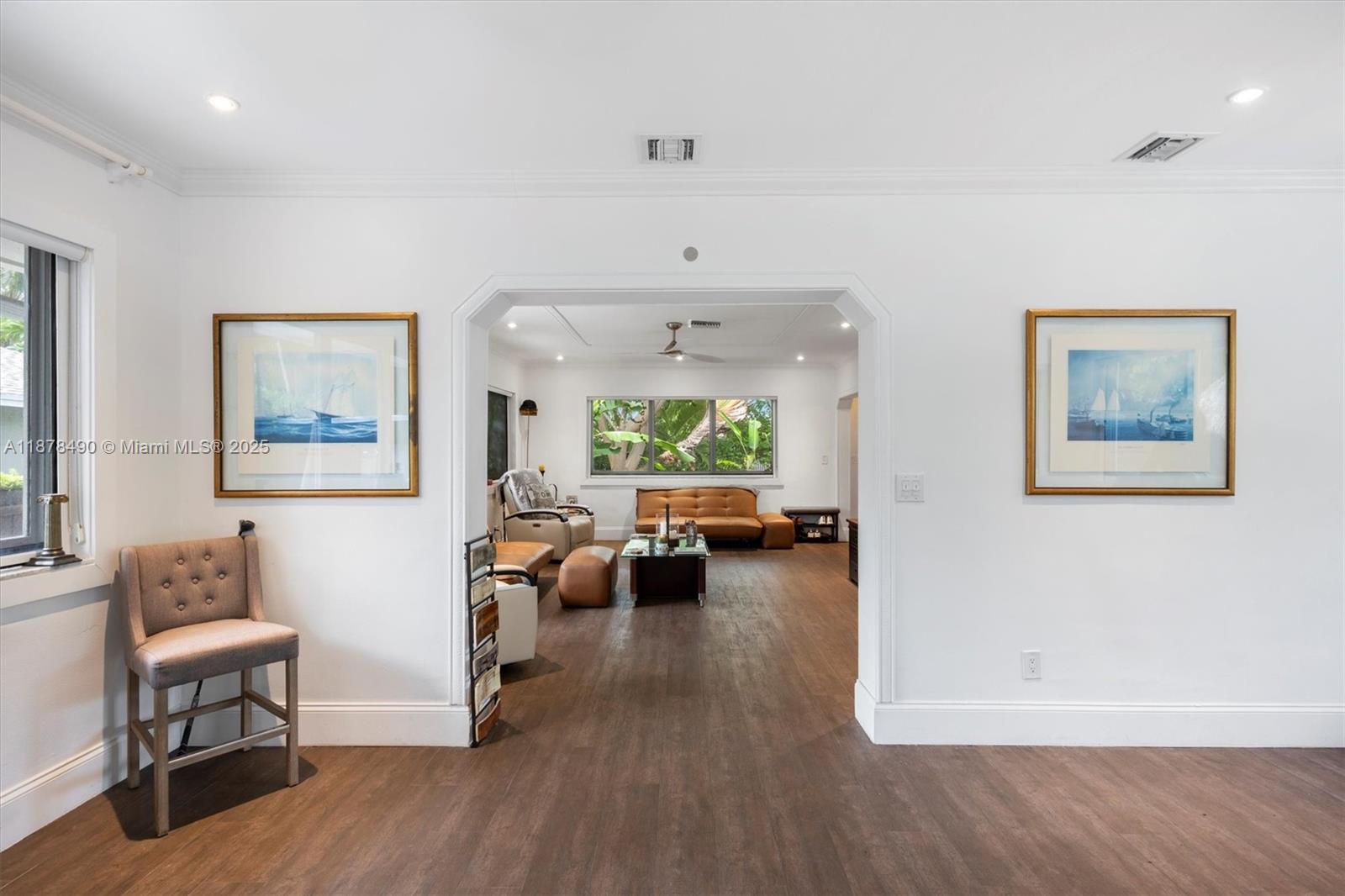 DAVIS HARBOR - Residential