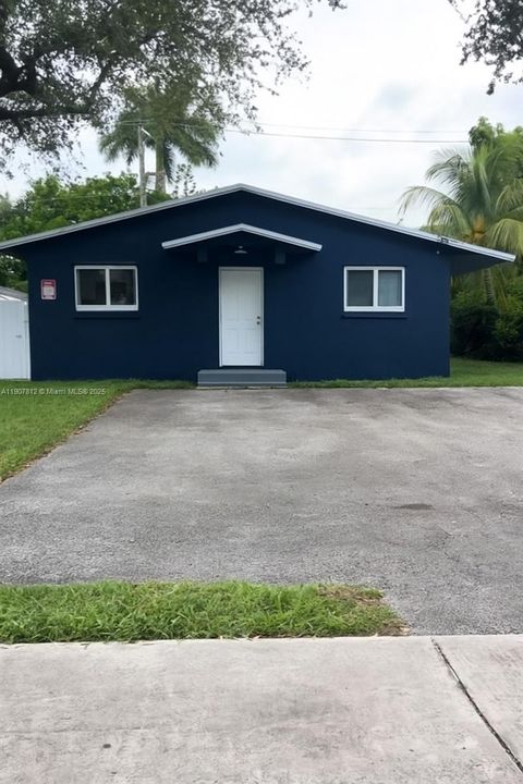 316 N 61st Ave Hollywood FL 33024