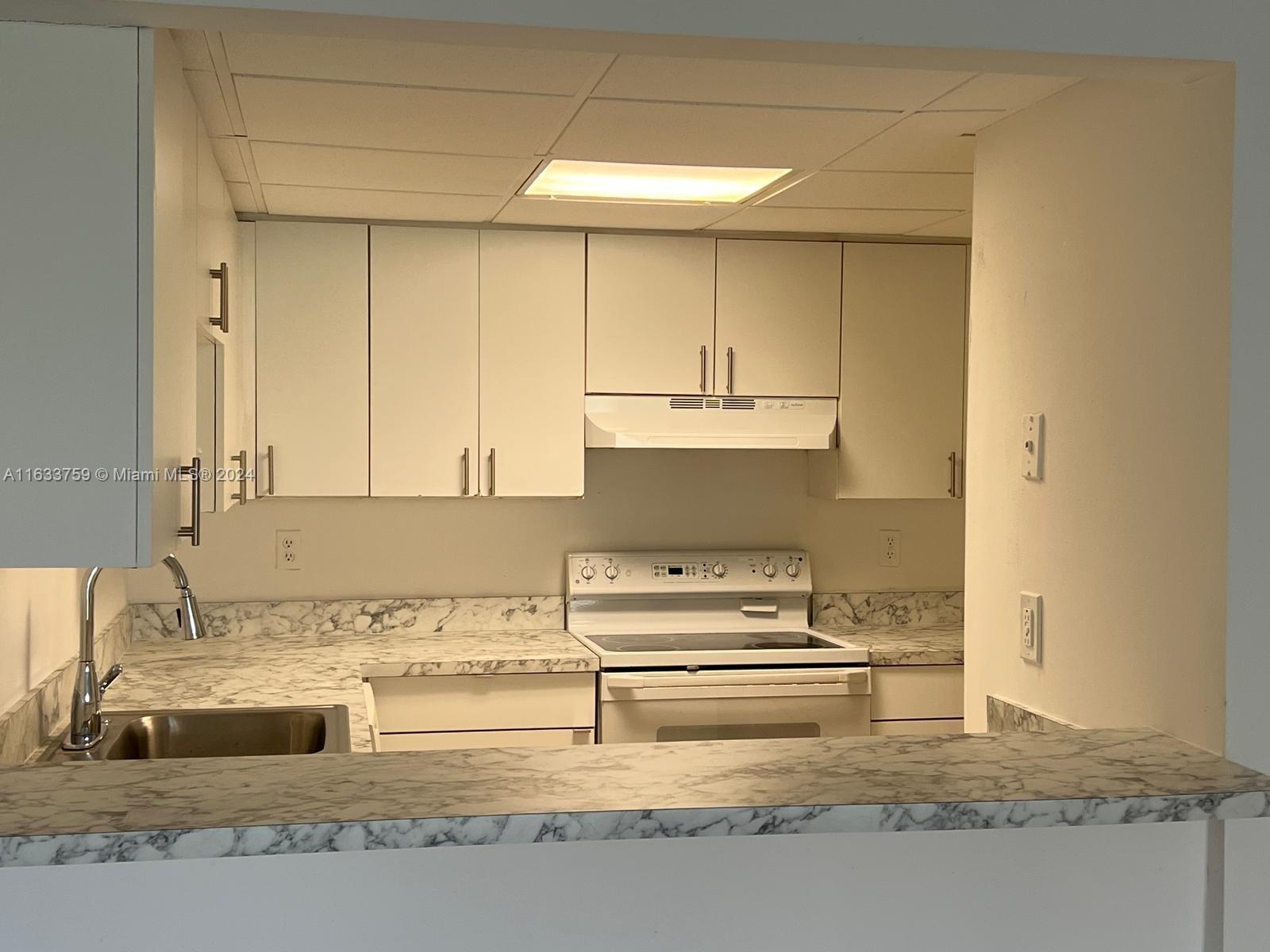 CORAL GATE WEST CONDO - Residential Lease