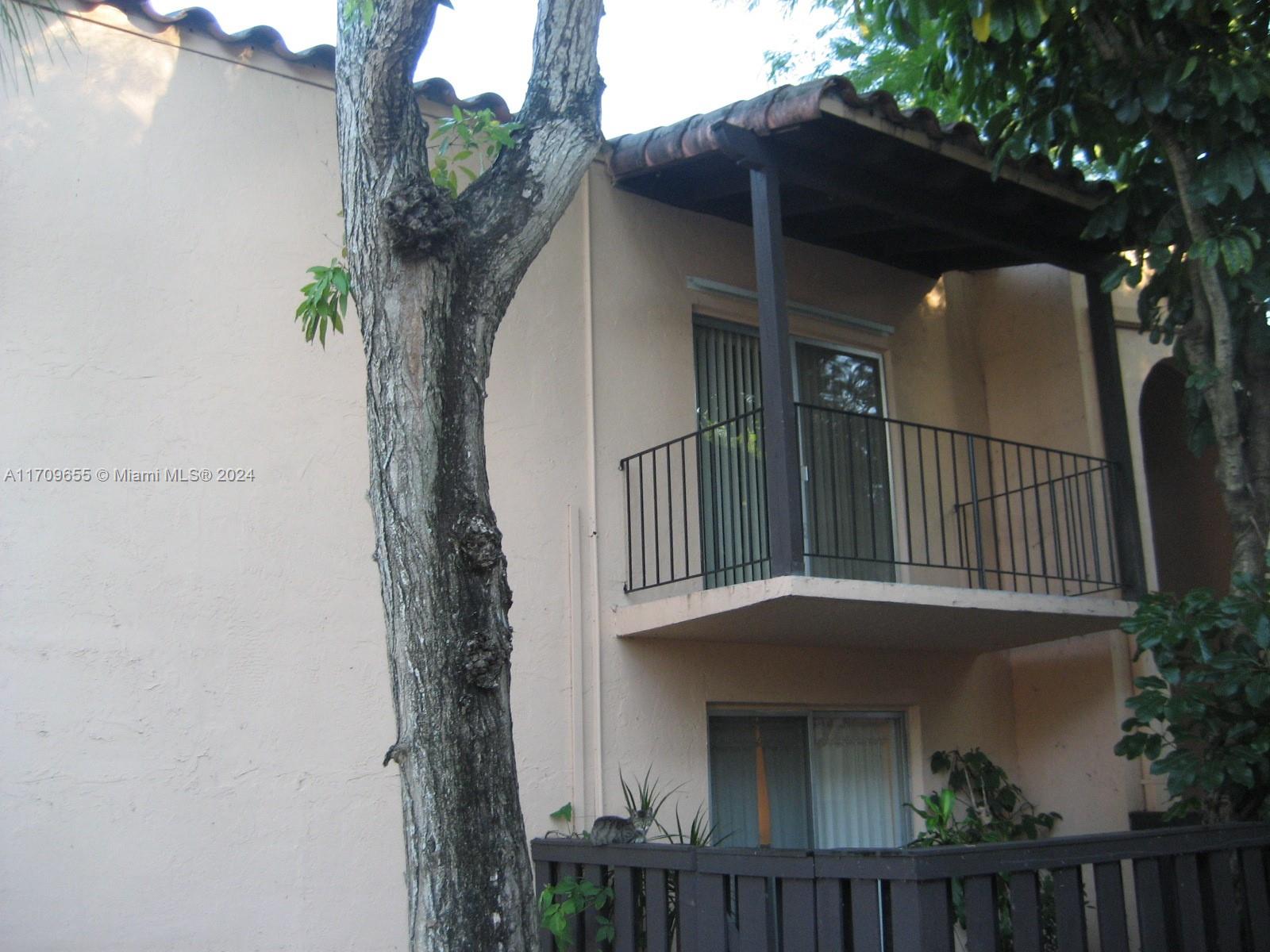 SPANISH TRACE CONDO - Residential Lease
