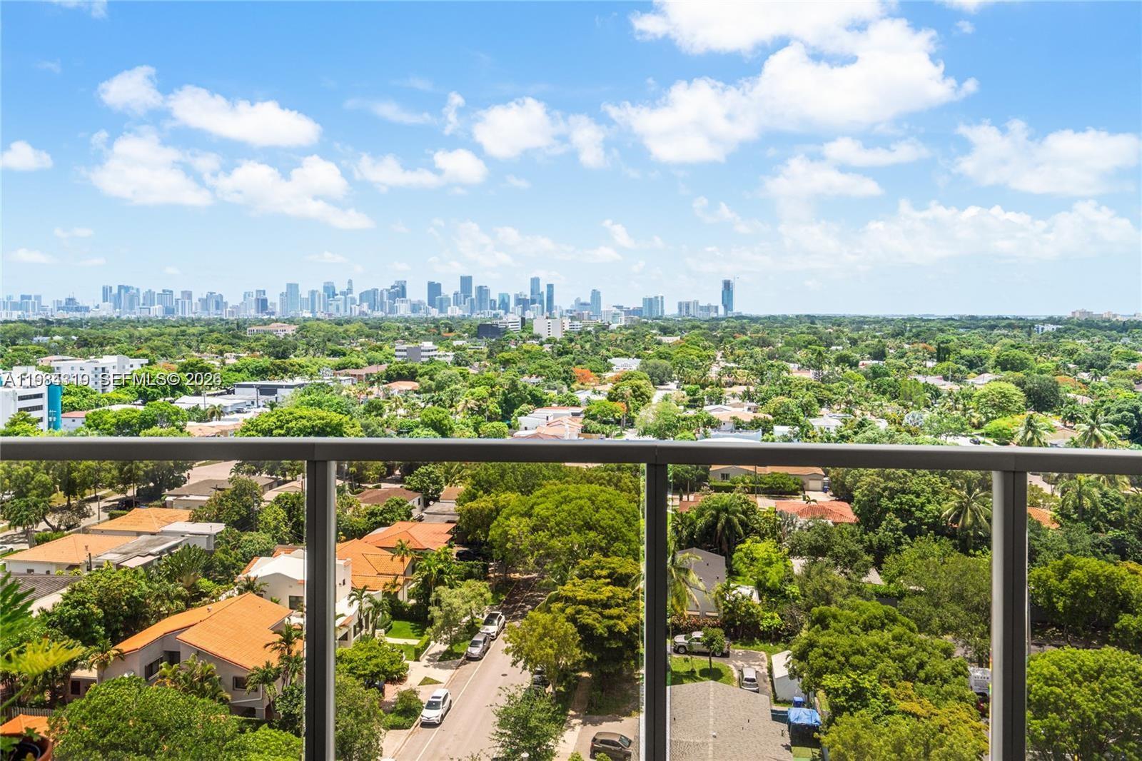 THE LUXOR RESIDENCES COND - Residential Lease