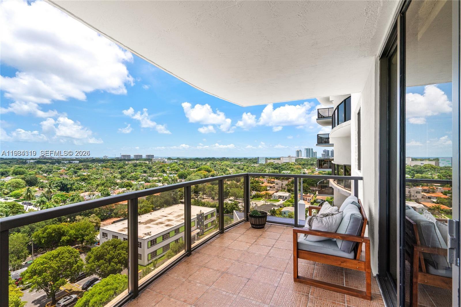 THE LUXOR RESIDENCES COND - Residential Lease