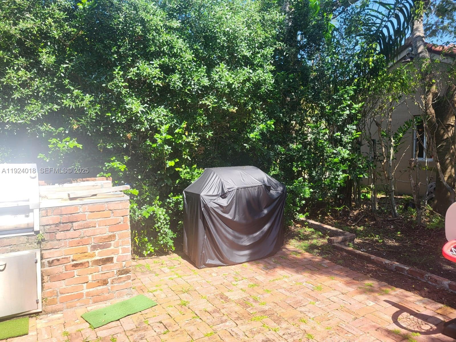 SECTOR 2-PARCELS 21A 25 2 - Residential Lease