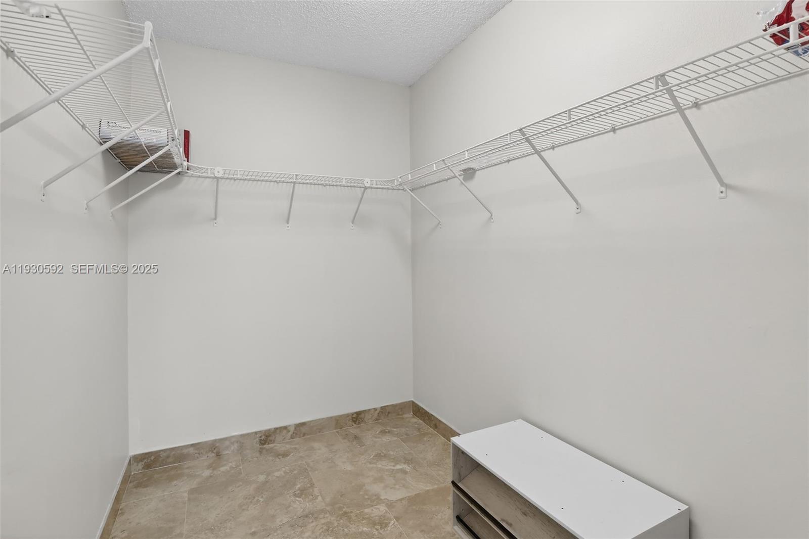 BRIDGEWATER CONDO - Residential