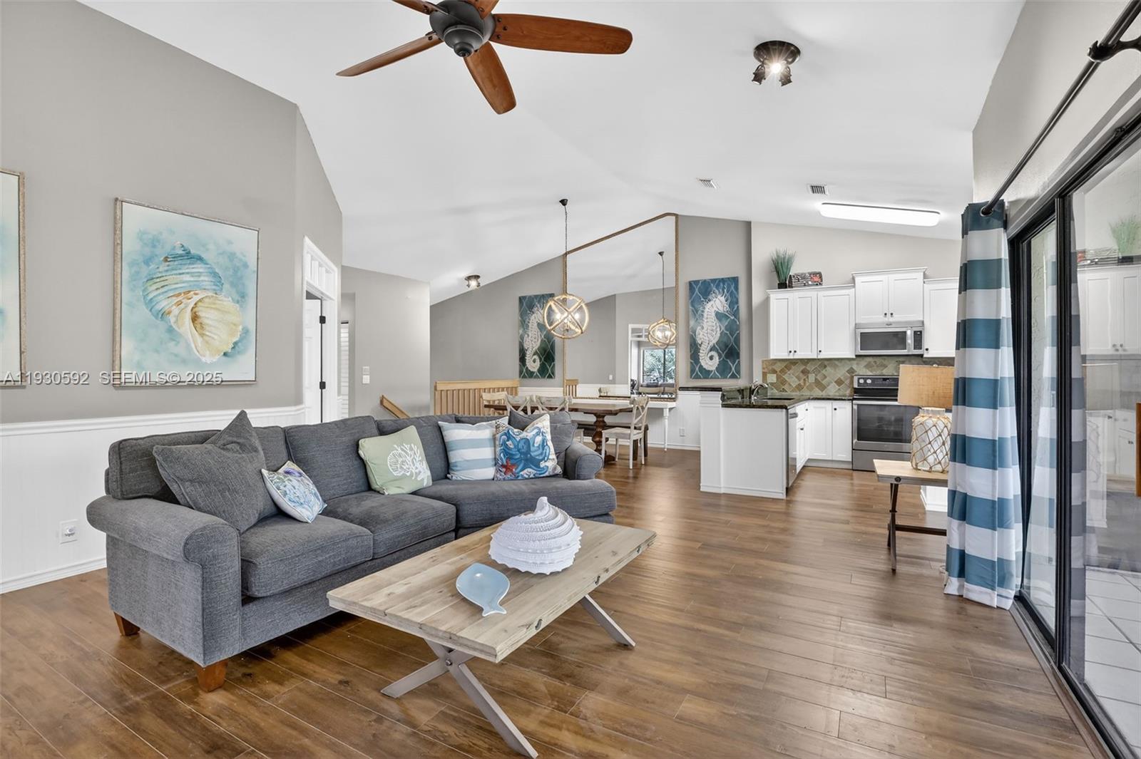 BRIDGEWATER CONDO - Residential