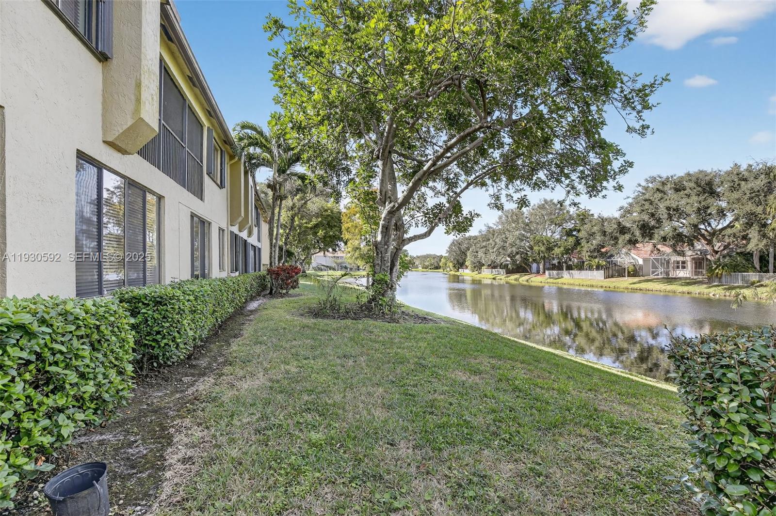 BRIDGEWATER CONDO - Residential