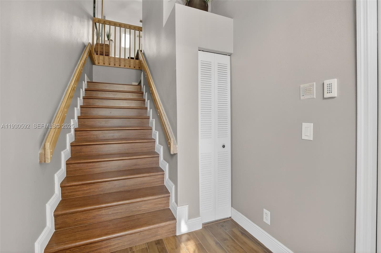 BRIDGEWATER CONDO - Residential