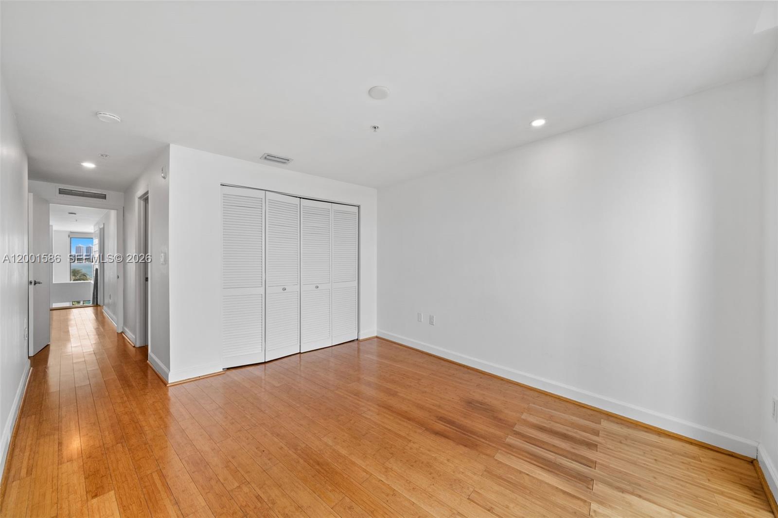 BAY VIEW LOFTS CONDO - Residential Lease