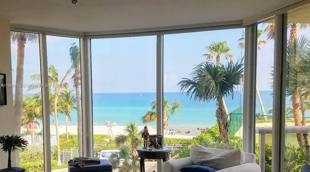 17555 Collins Ave 308
