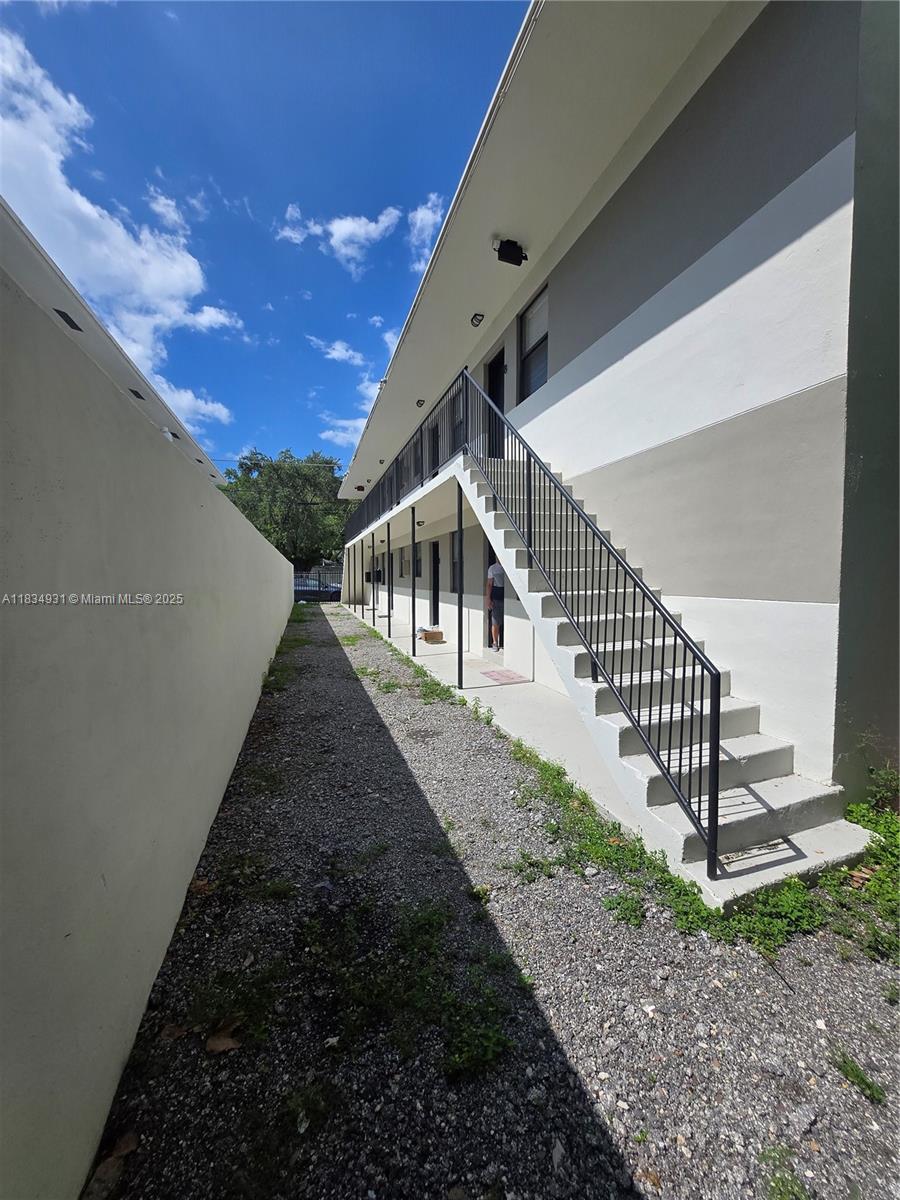 3685 Frow Ave 4