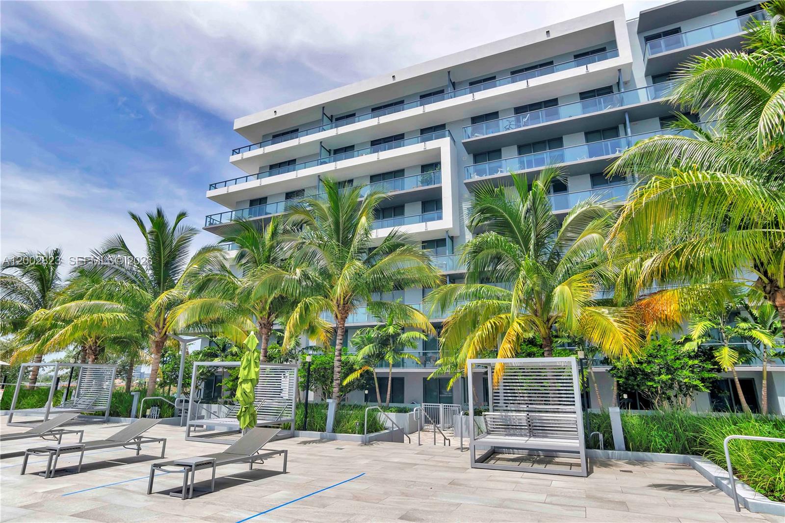 AVENTURA PARKSQUARE - Residential Lease