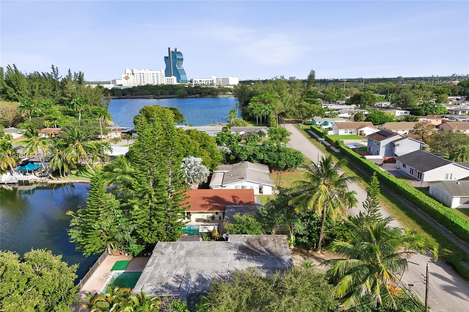 STIRLING LAKE - Residential Lease