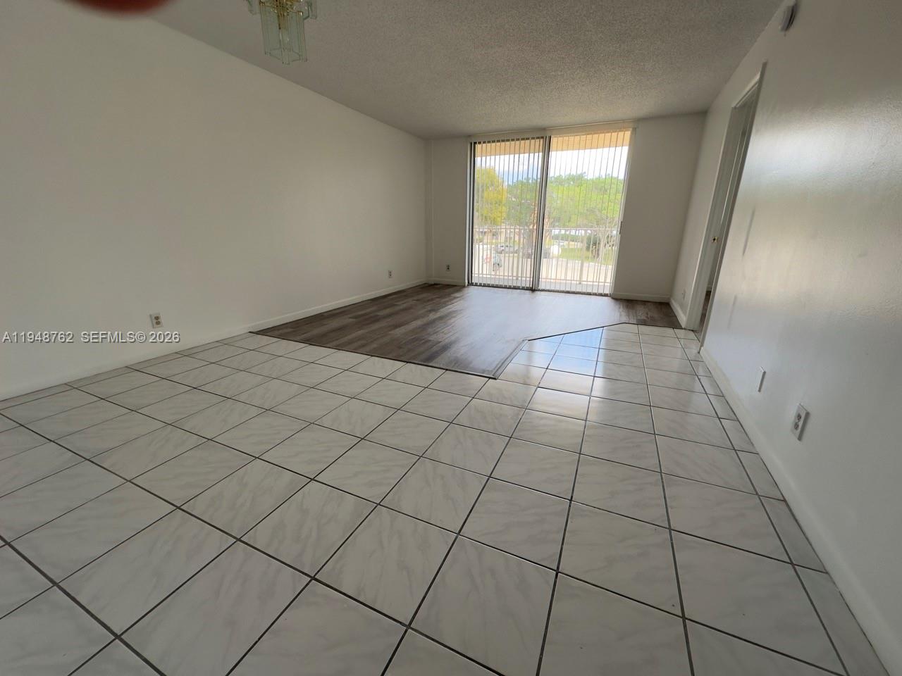 BREAKWATERS OF THE PALM B - Residential