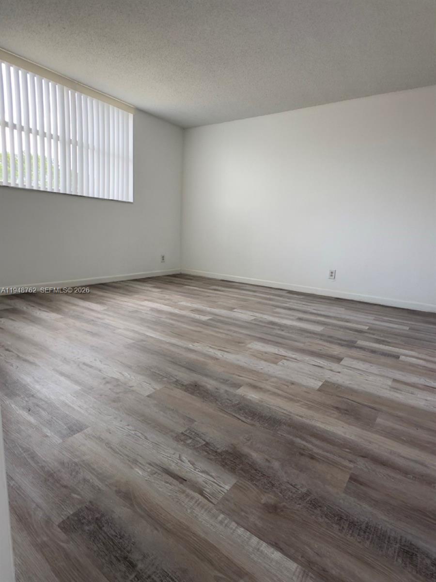 BREAKWATERS OF THE PALM B - Residential