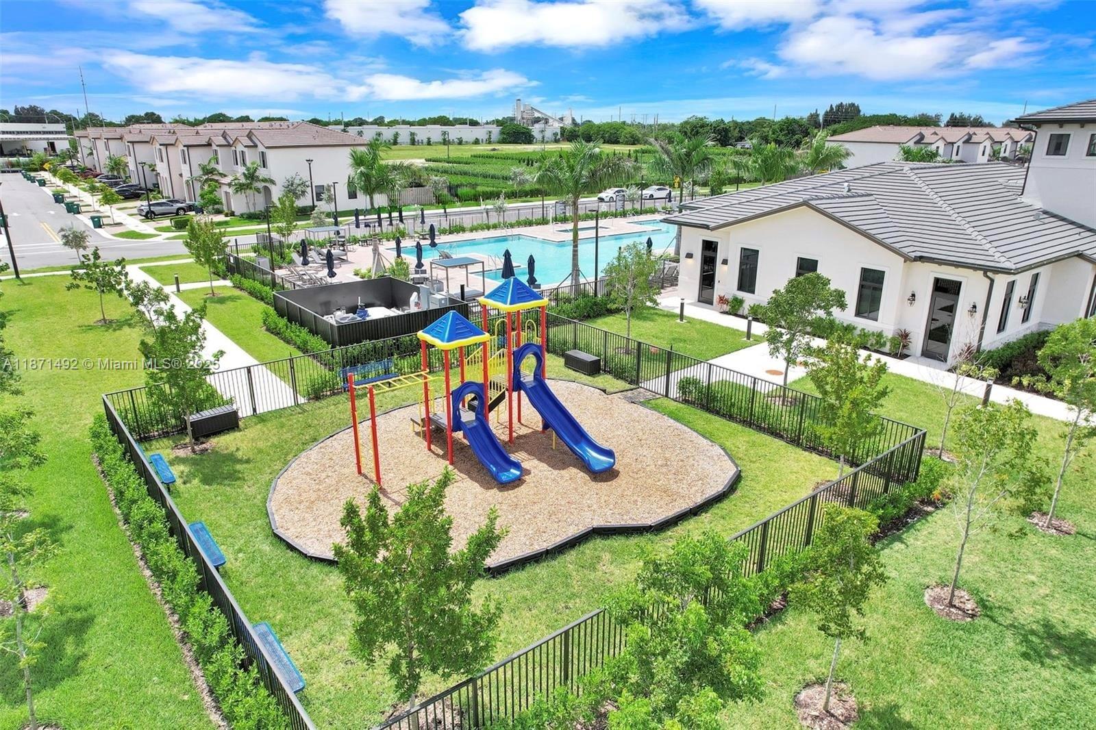 Siena Reserve - Residential