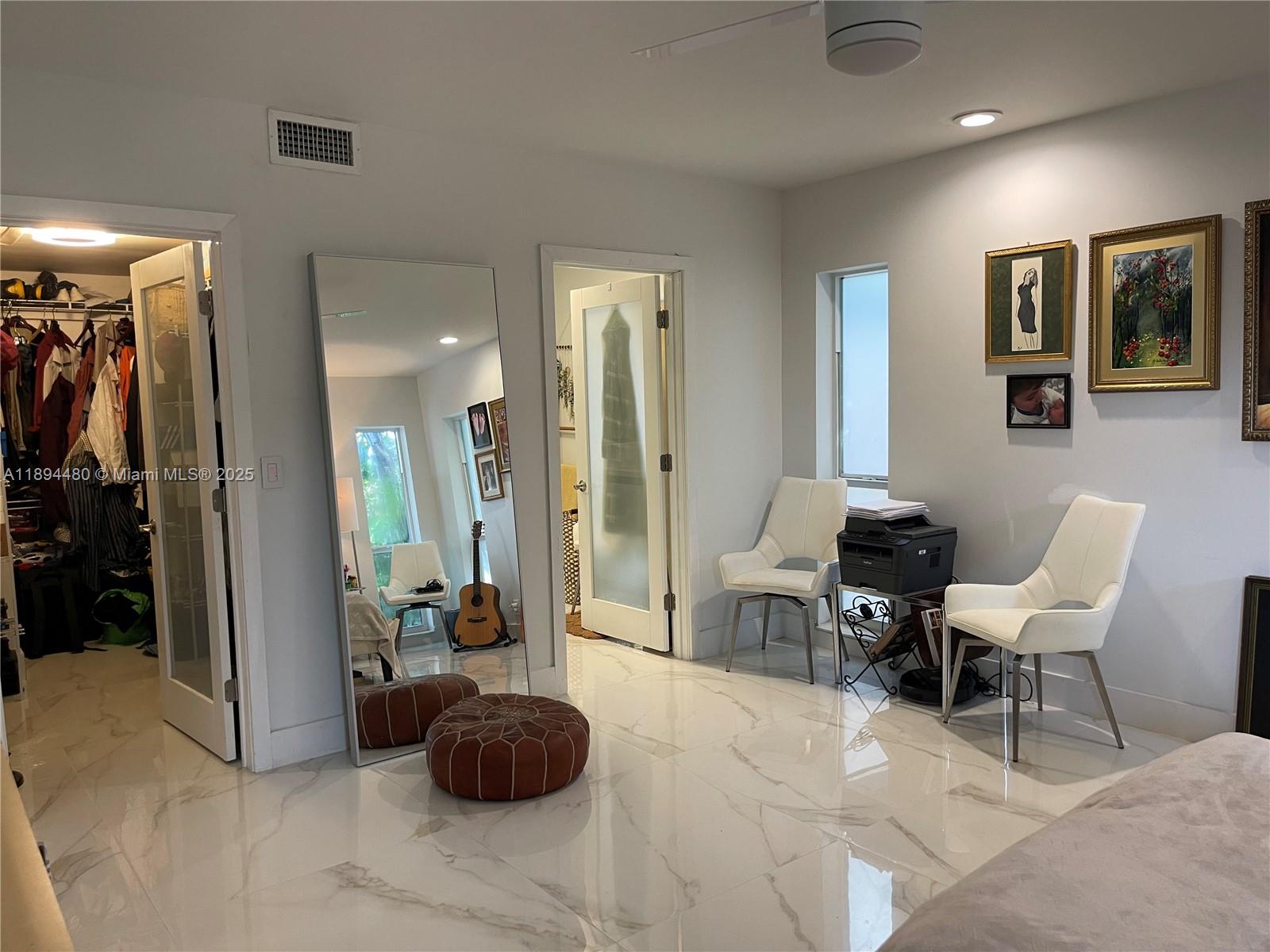 COLEE HAMMOCK - Residential Lease