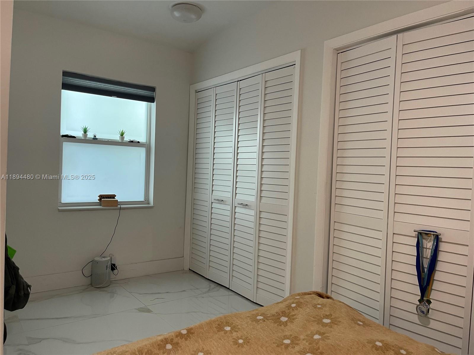 COLEE HAMMOCK - Residential Lease