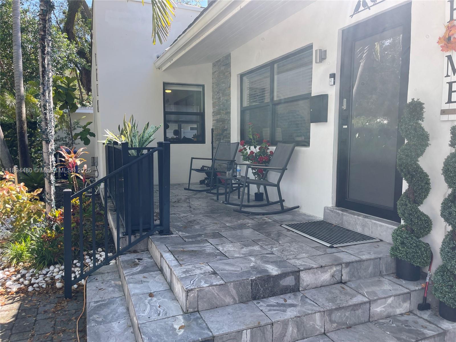 COLEE HAMMOCK - Residential Lease