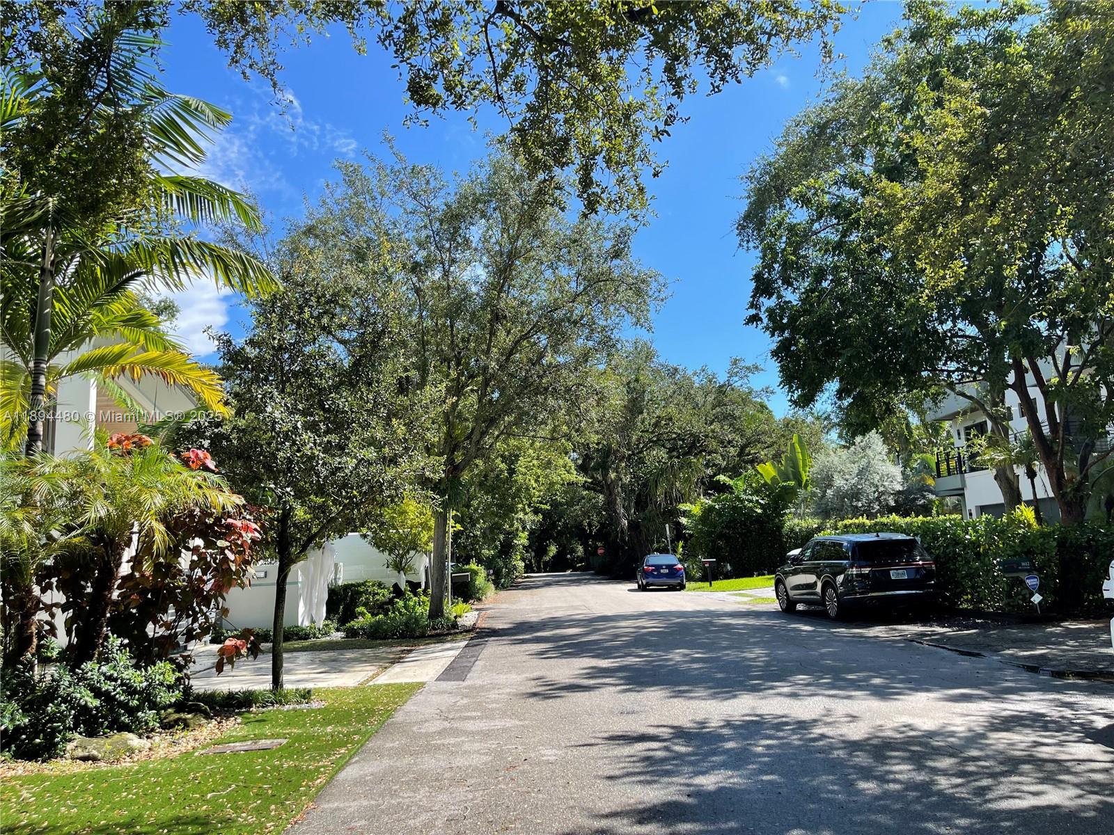 COLEE HAMMOCK - Residential Lease