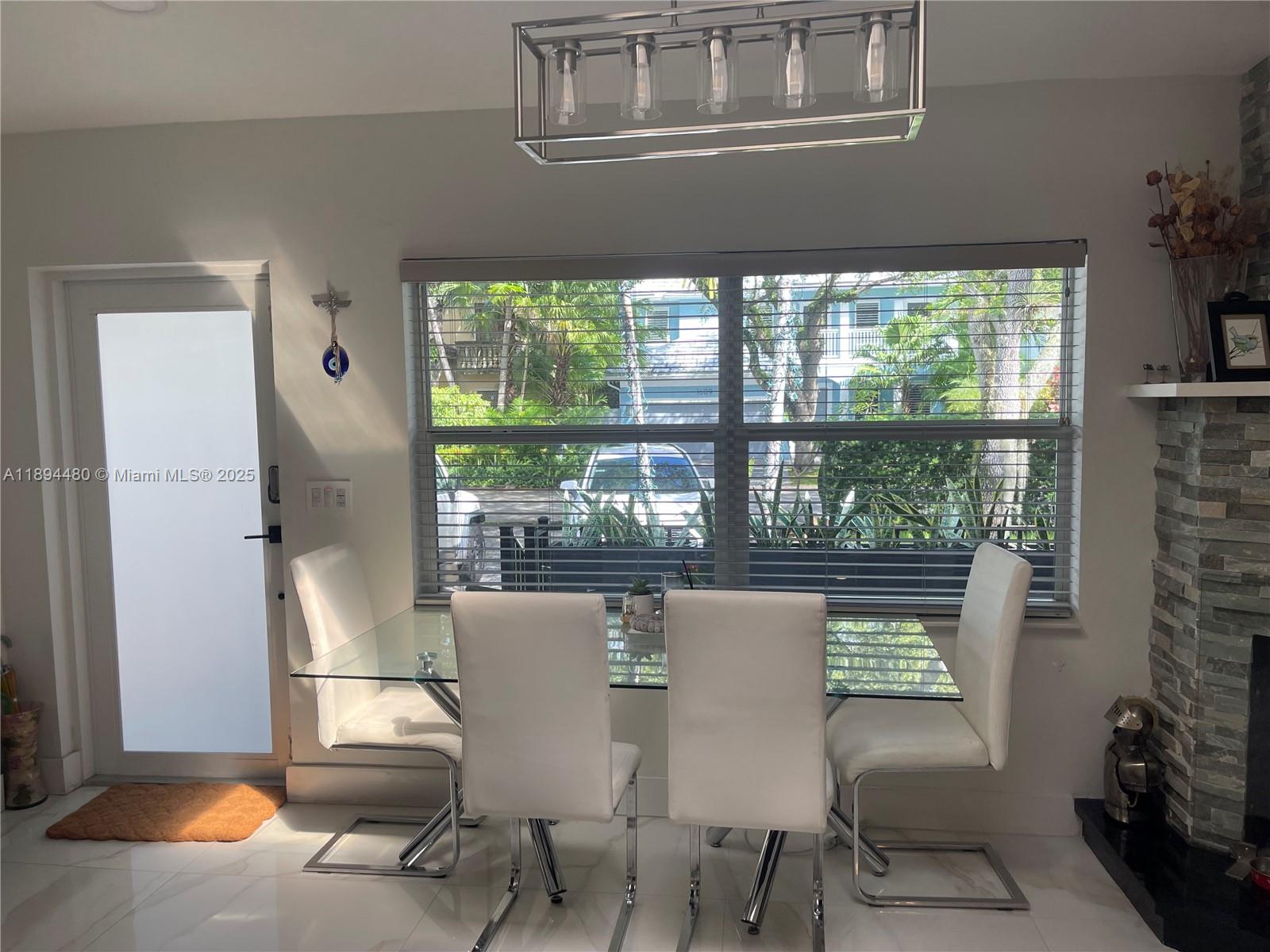 COLEE HAMMOCK - Residential Lease