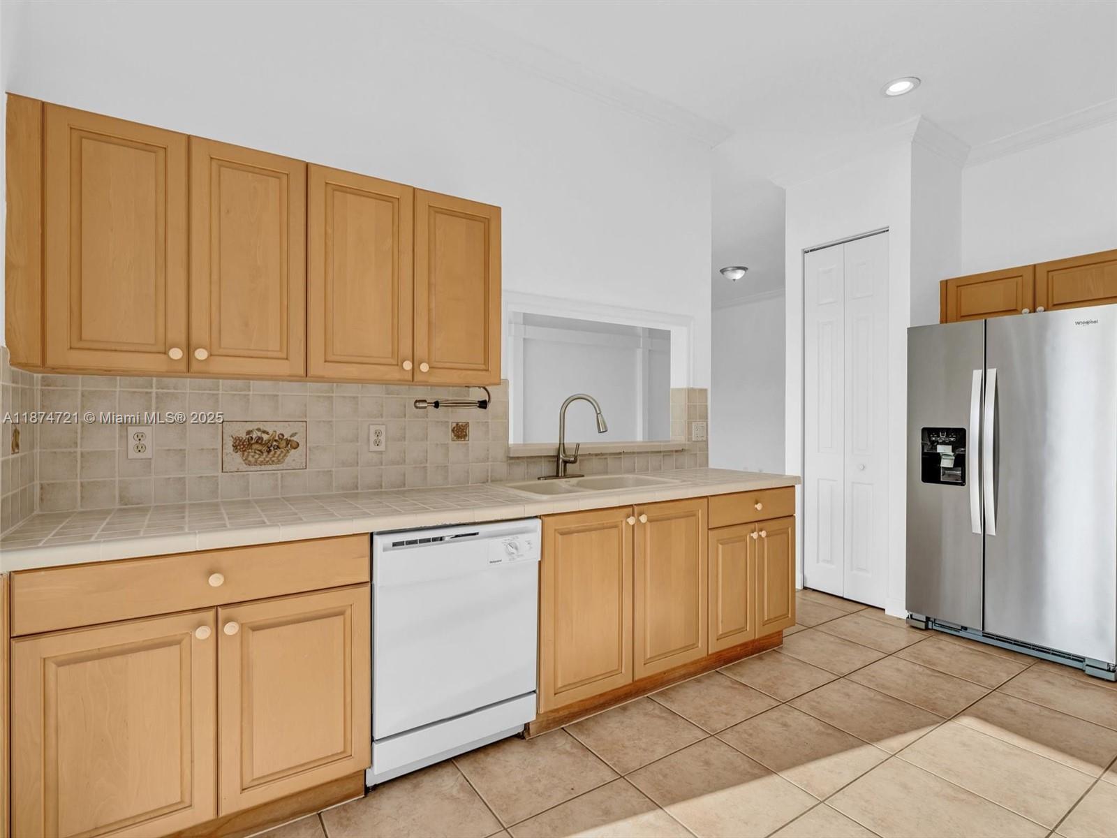 POD 13 AT MONARCH LAKES - Residential