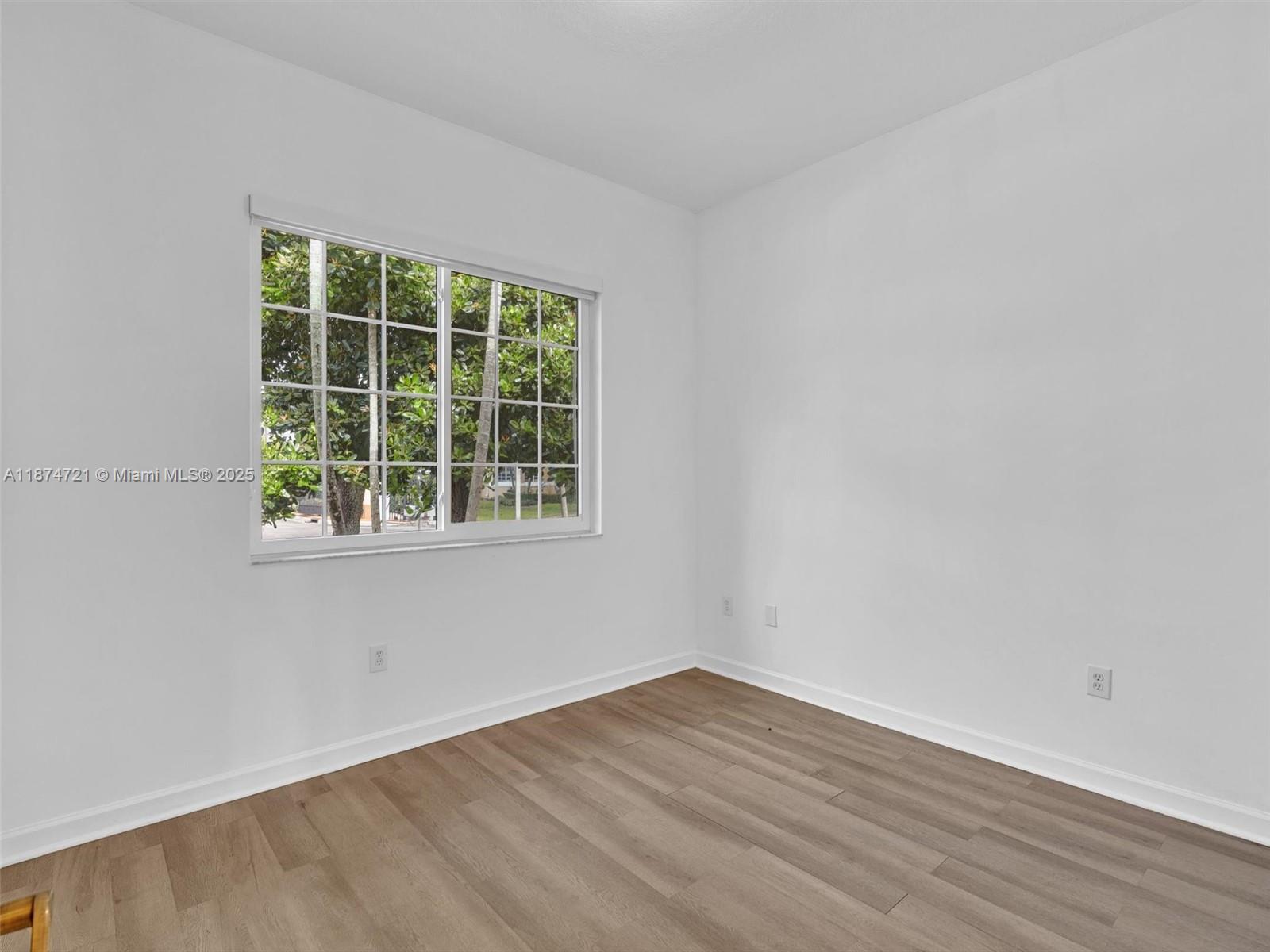 POD 13 AT MONARCH LAKES - Residential