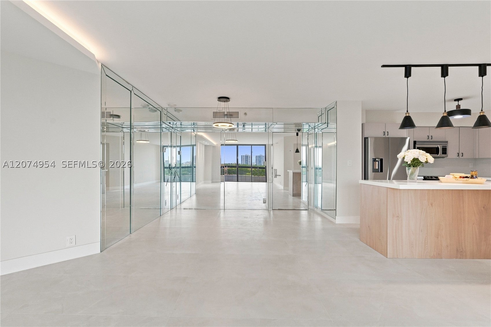 3530 Mystic Pointe Dr 808
