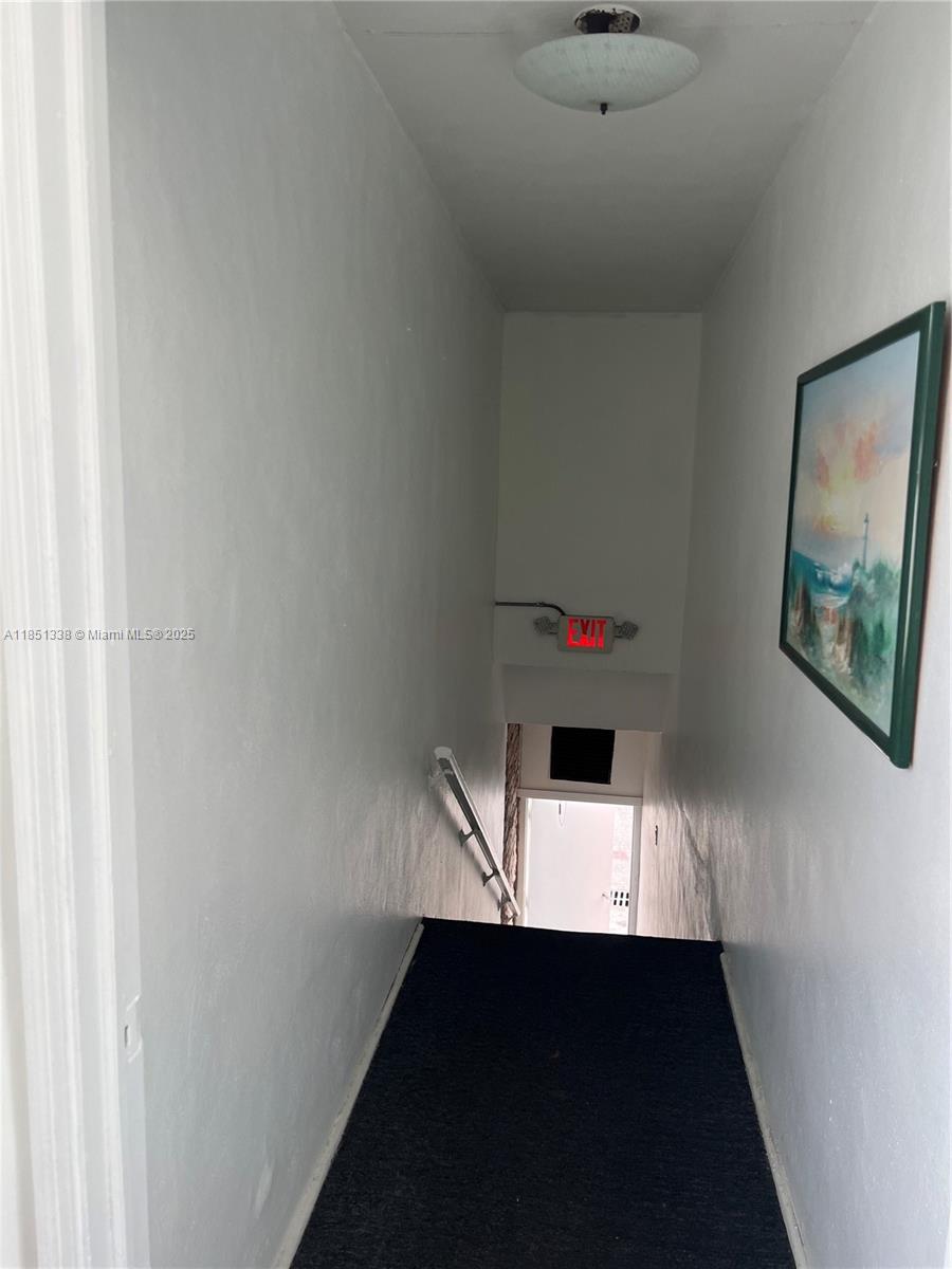 REV OF REV FEC ADDN HIALE - Residential Lease