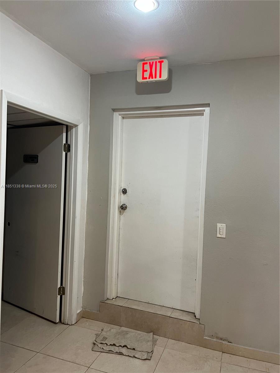 REV OF REV FEC ADDN HIALE - Residential Lease