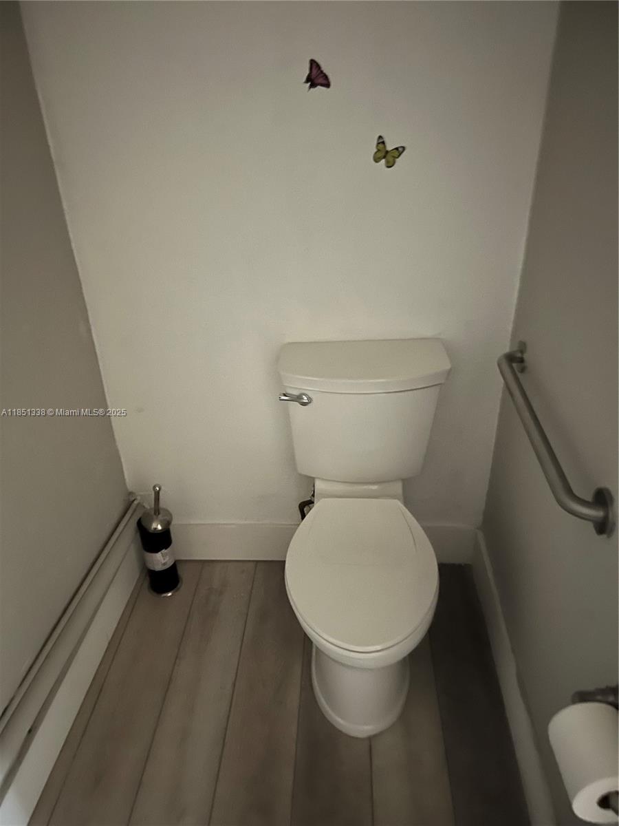 REV OF REV FEC ADDN HIALE - Residential Lease