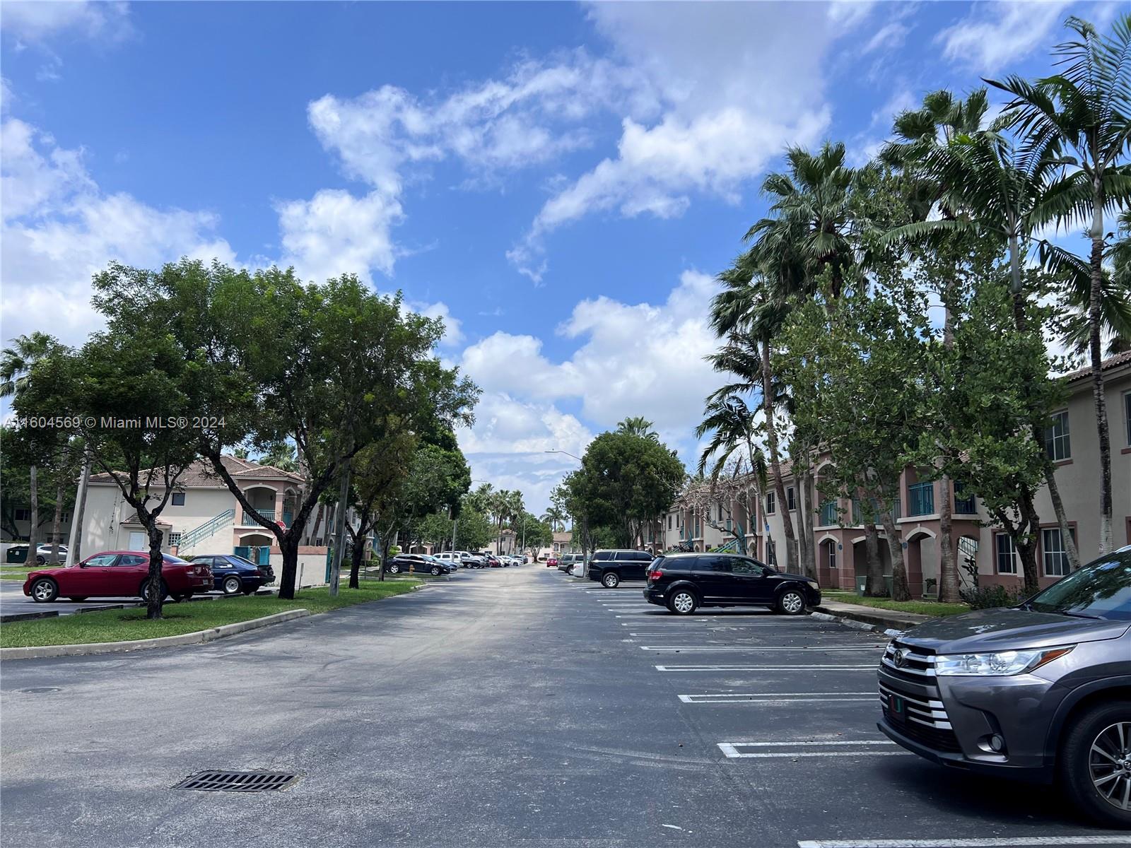 VENETIA GARDENS SOUTH CON - Residential Lease