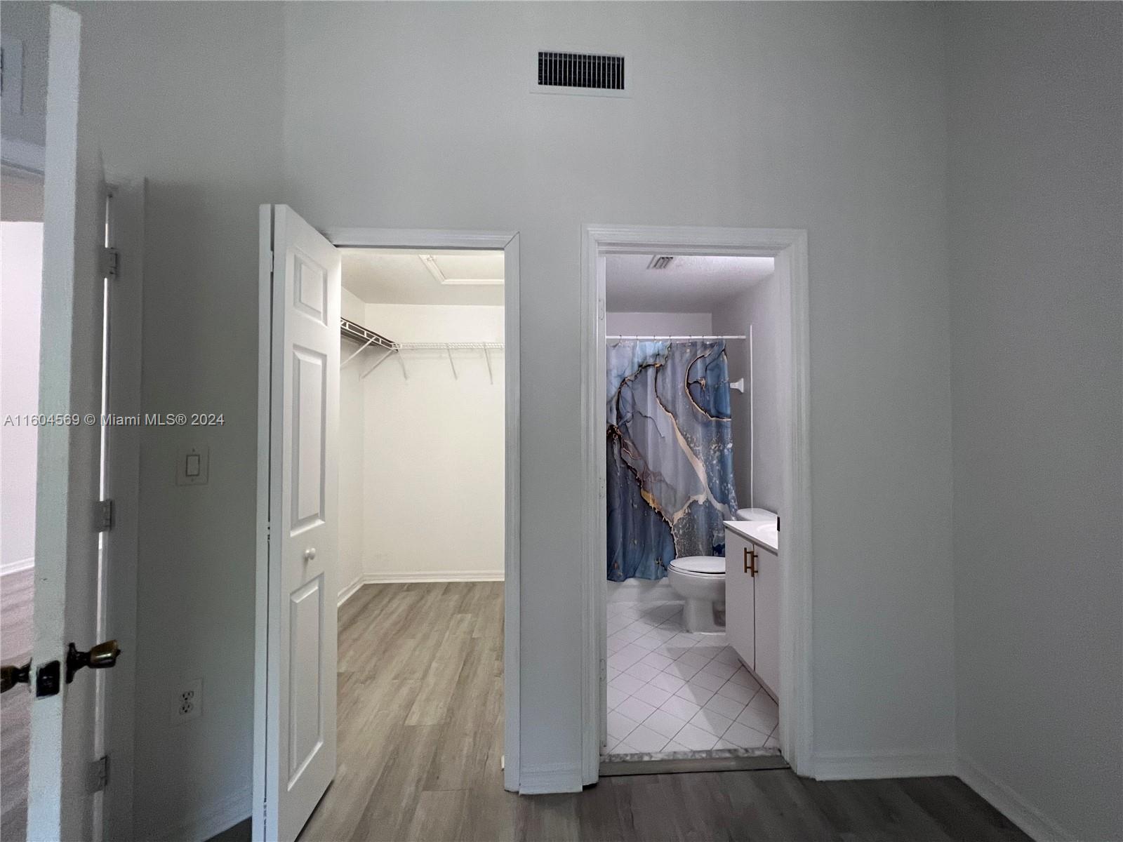 VENETIA GARDENS SOUTH CON - Residential Lease