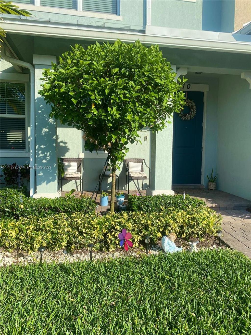 Photo of 5110 Eucalyptus Dr #3, Hollywood, FL 33021 (MLS # A11442726)