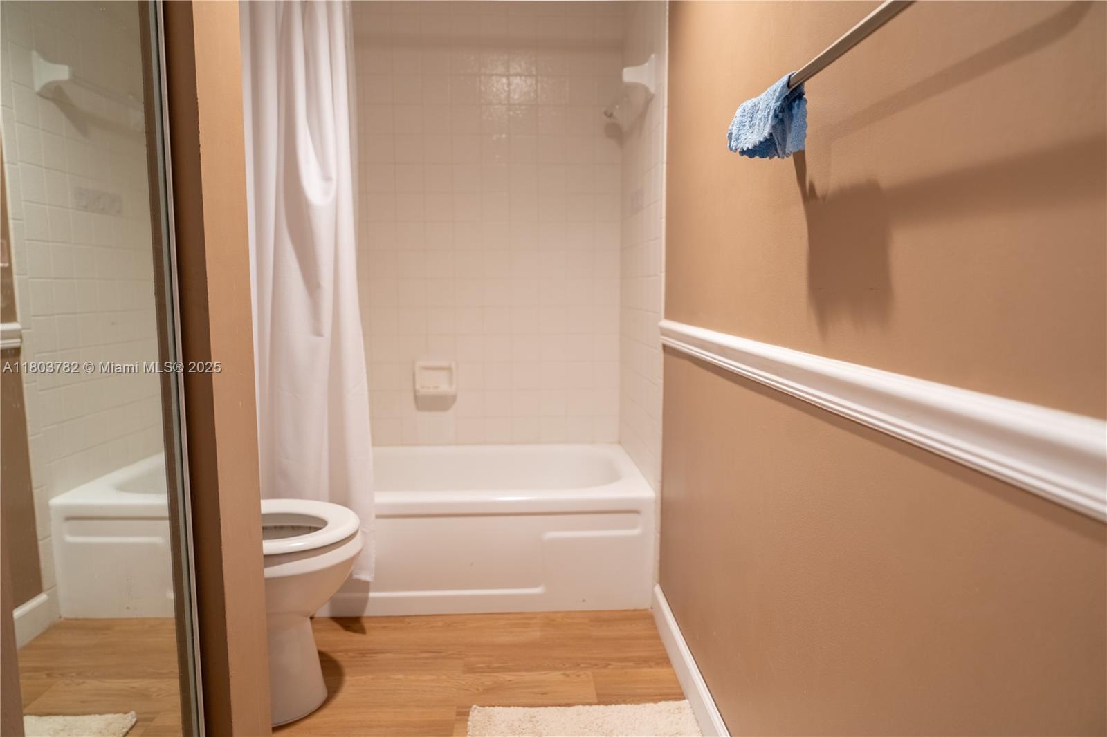 SPRINGDALE HOMES - Residential