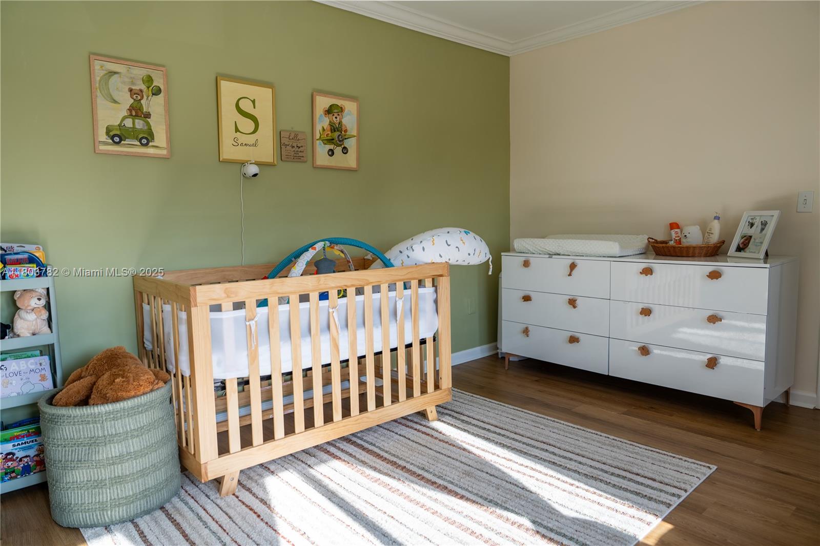 SPRINGDALE HOMES - Residential